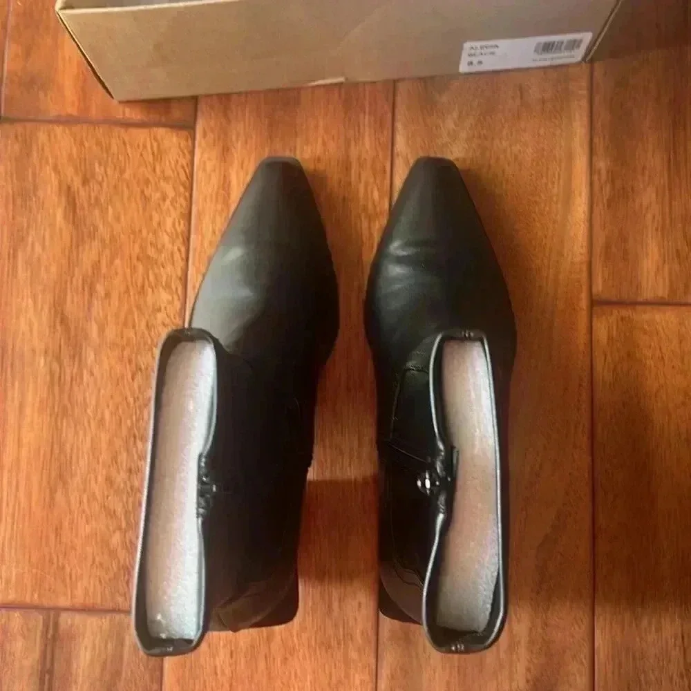 Steve Madden Faux leather black Alecia Western Boots Size 8.5